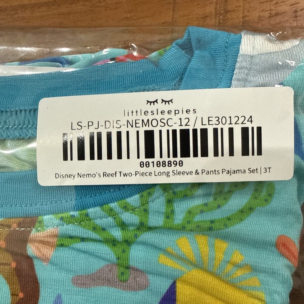 Little Sleepies Finding Nemo Size 3T NWT - Picture 2 of 3